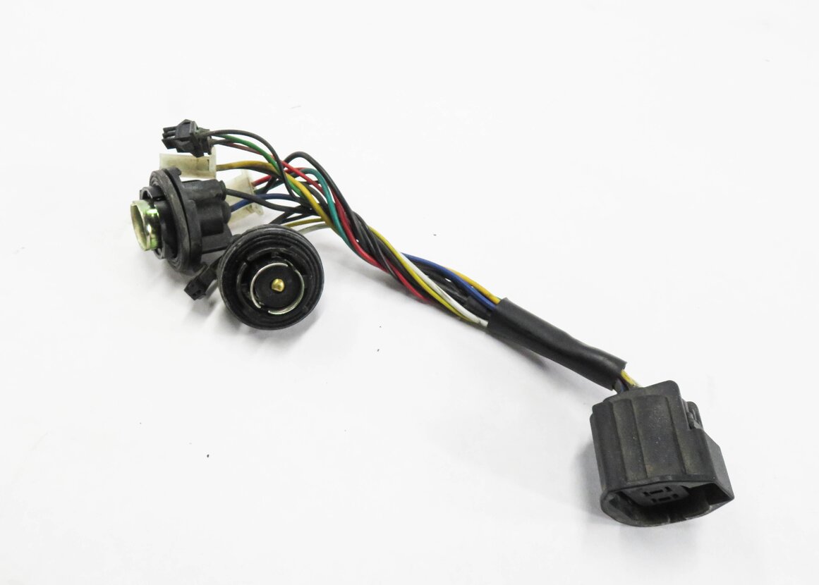 2006 RANGE ROVER SPORT (L320) RIGHT PASSENGER REAR TAILLIGHT WIRE WIRING HARNESS