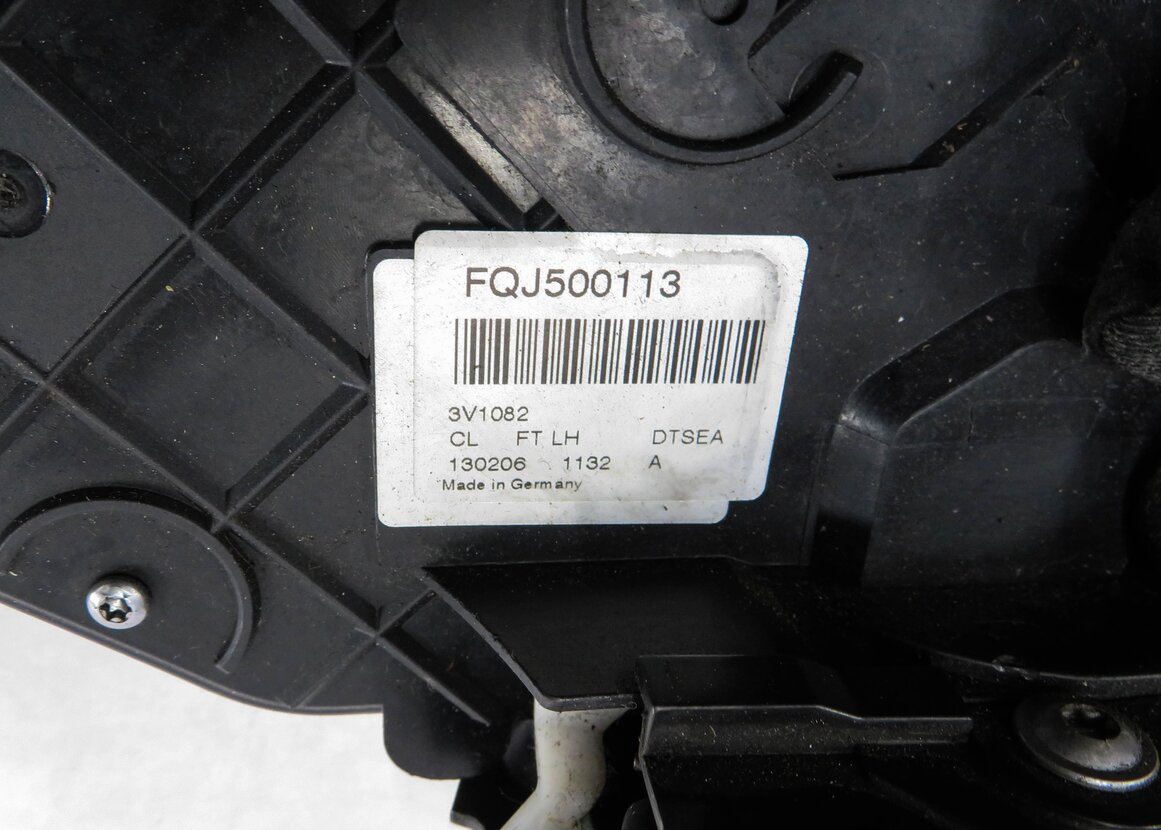 Thumbnail 7: 2005-2008 LAND ROVER LR3 - RANGE ROVER SPORT (L320) LEFT FRONT DRIVER DOOR LATCH