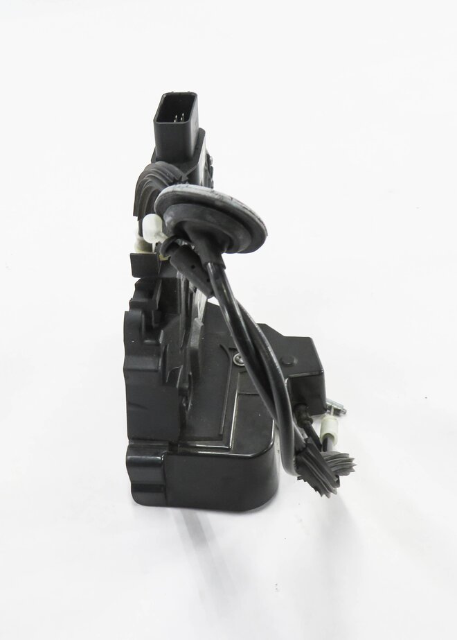 Thumbnail 4: 2005-2007 LR3 - 2006 RANGE ROVER SPORT (L320) RIGHT FRONT PASSENGER DOOR LATCH