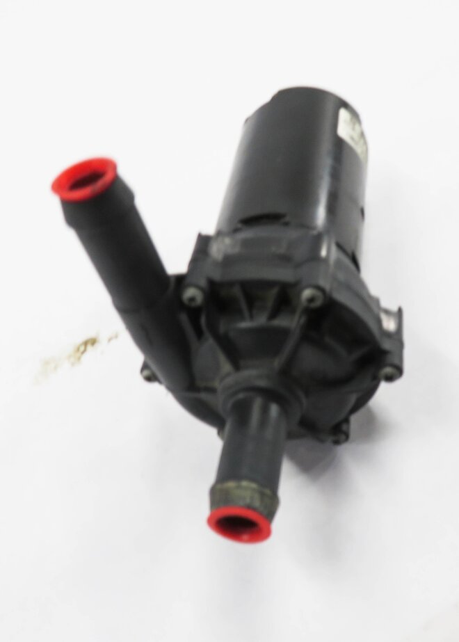 Thumbnail 3: 2006-2014 RANGE ROVER SPORT (L320 L322 L405 L494) SECONDARY AUXILIARY WATER PUMP