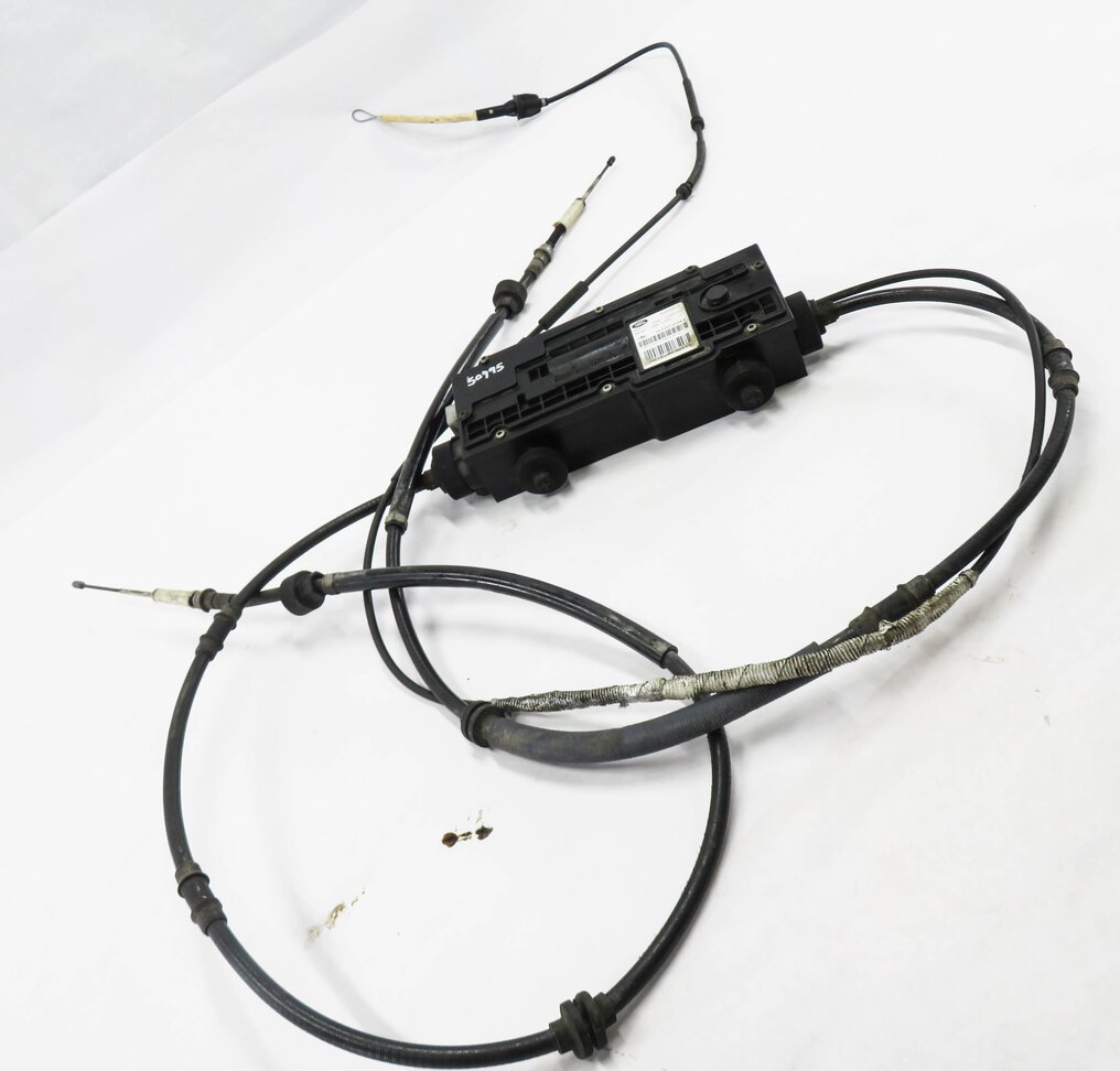 Thumbnail 2: 2006 RANGE ROVER SPORT (L320) PARKING BRAKE ACTUATOR MOTOR w/ CABLES
