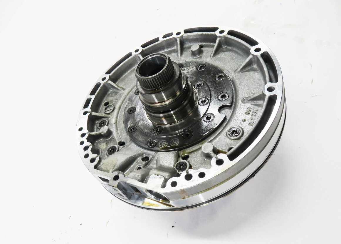 Thumbnail 4: 06-09 RANGE ROVER SPORT (L320 L322) 4.2L 6HP-26 A/T TRANSMISSION OIL FLUID PUMP