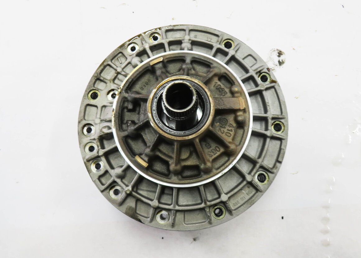 Thumbnail 6: 06-09 RANGE ROVER SPORT (L320 L322) 4.2L 6HP-26 A/T TRANSMISSION OIL FLUID PUMP