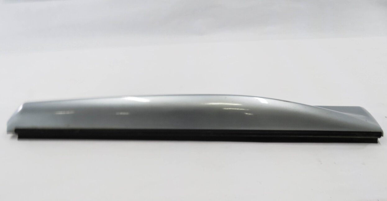 Thumbnail 4: 2006 RANGE ROVER SPORT (L320) RIGHT FRONT PASSENGER DOOR RUNNER TRIM (SILVER)