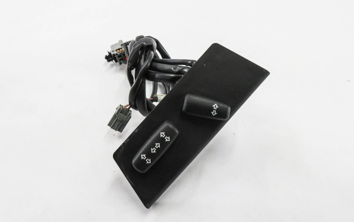 2008 RANGE ROVER SPORT (L320) RIGHT FRONT PASSENGER SEAT ADJUSTMENT SWITCH