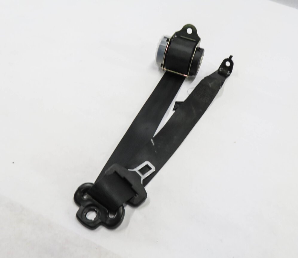 2008 RANGE ROVER SPORT (L320) 2nd ROW SEAT - LEFT SEATBELT RETRACTOR (BLACK)