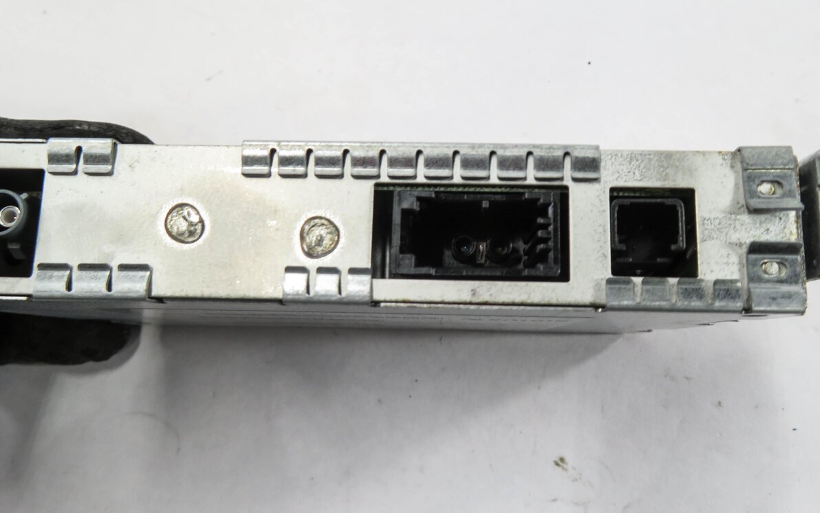 Thumbnail 5: 2007-2012 LR3 - RANGE ROVER SPORT (L320) SIRIUS SATELLITE RADIO RECEIVER MODULE