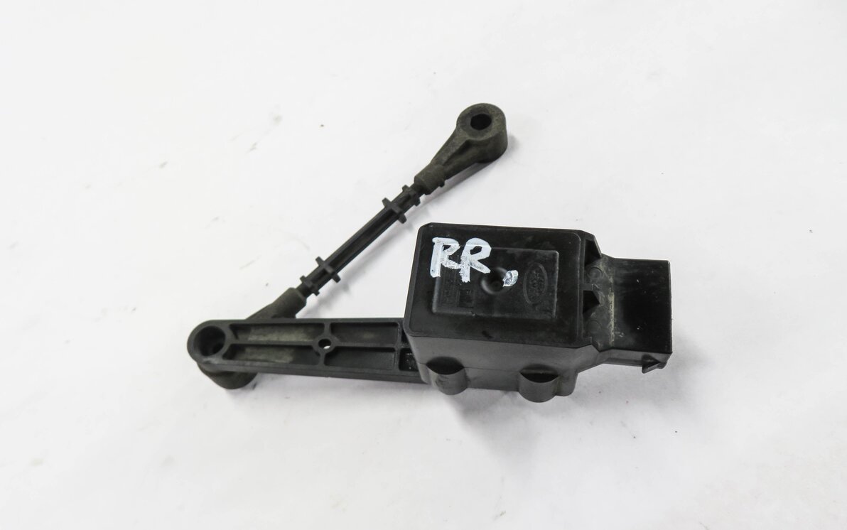 Thumbnail 2: 2008 RANGE ROVER SPORT (L320) RIGHT REAR SUSPENSION HEIGHT LEVEL SENSOR