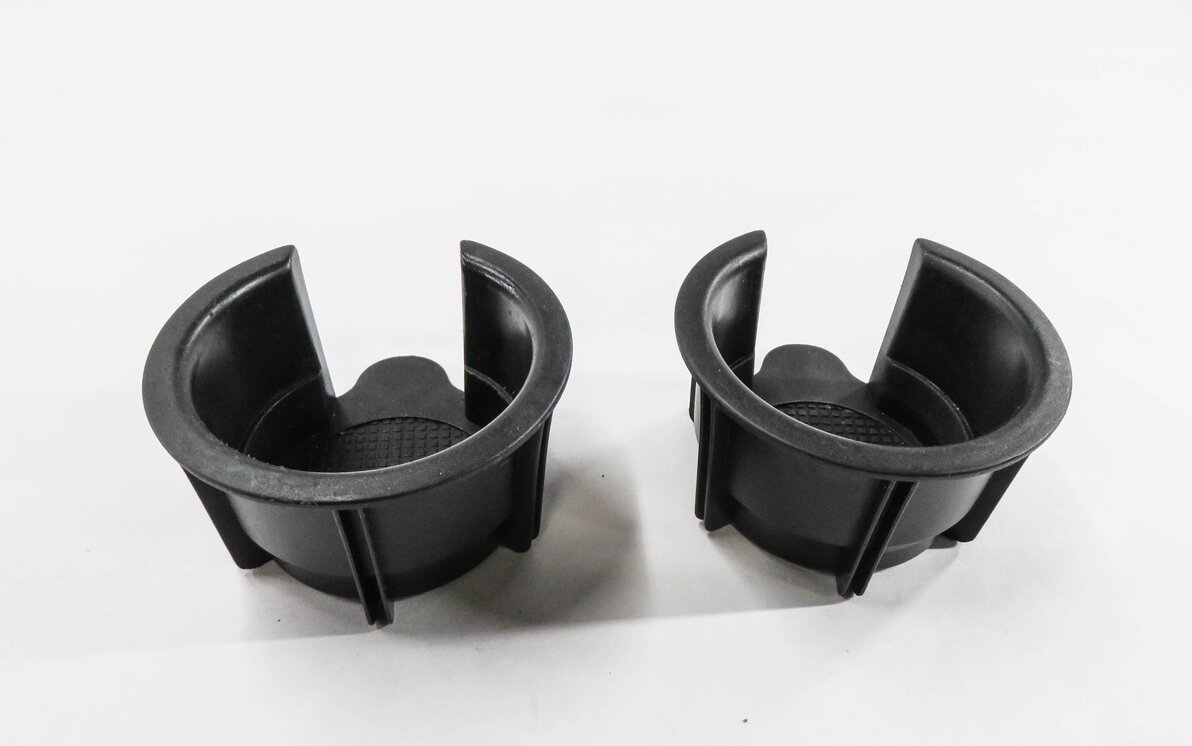 Thumbnail 3: 2008 RANGE ROVER SPORT (L320) FRONT CUP HOLDER INSERT TRIM SET-2
