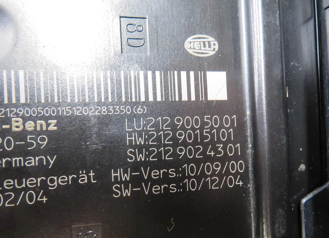 Thumbnail 5: 11-12 MERCEDES E350 E550 CLS550 (W212 W218) REAR SIGNAL ACQUISITION MODULE SAM