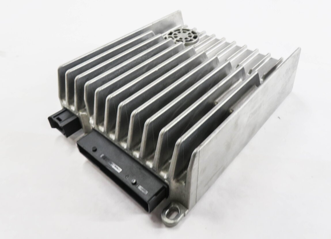 Thumbnail 2: 08-13 MERCEDES C300 C350 C63 E350 E550 E63 GLK3450 CLS550 HARMAN AUDIO AMPLIFIER