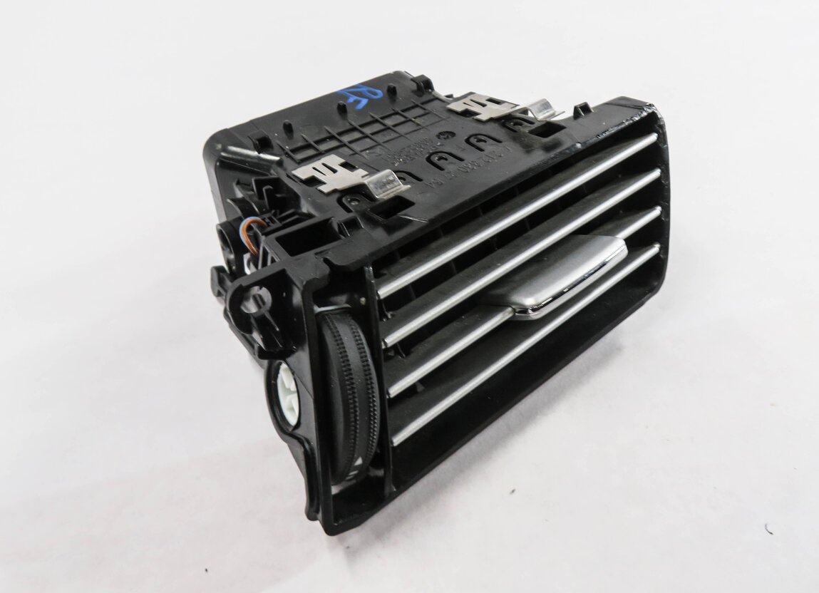 2012 MERCEDES E350 (W212) RIGHT FRONT PASSENGER DASH HEATER A/C AIR VENT