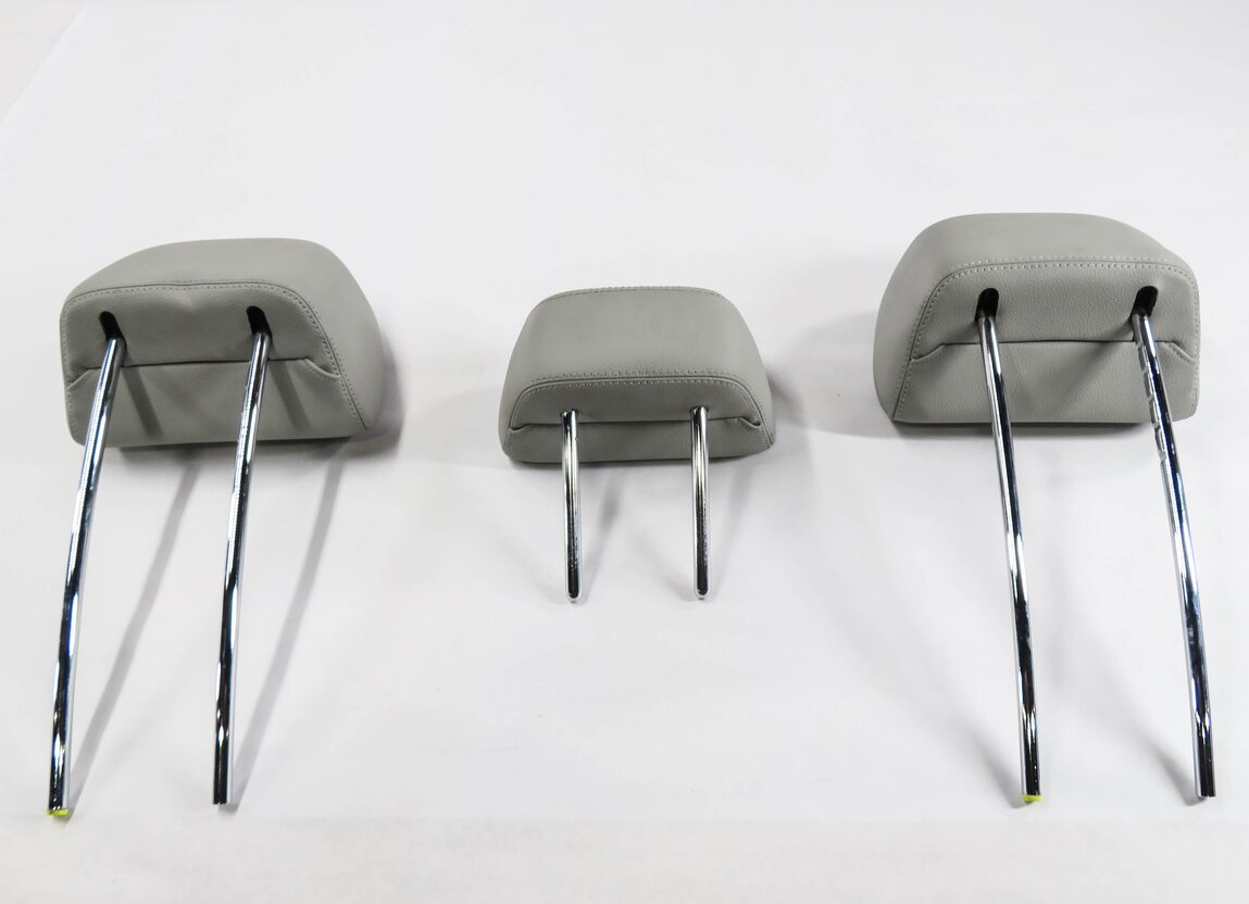 Thumbnail 3: 2012 MERCEDES E350 (W212) REAR SEAT - LEFT / CENTER / RIGHT HEADREST SET (GRAY)