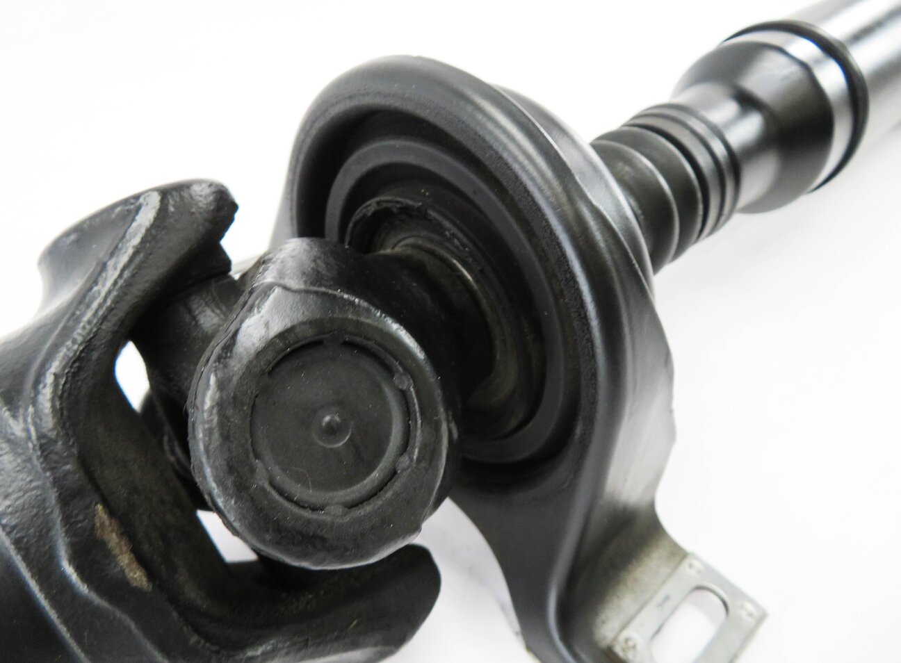 Thumbnail 4: 11-13 MERCEDES E350 (W212) DIESEL - REAR DRIVESHAFT DRIVELINE DRIVE LINE SHAFT