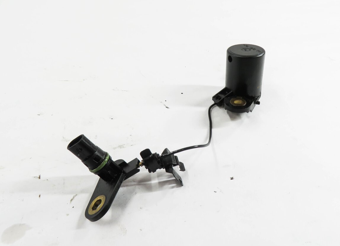 Thumbnail 2: 2012 MERCEDES E350 (W212) 3.0L OM642 DIESEL ENGINE - OIL LEVEL SENSOR