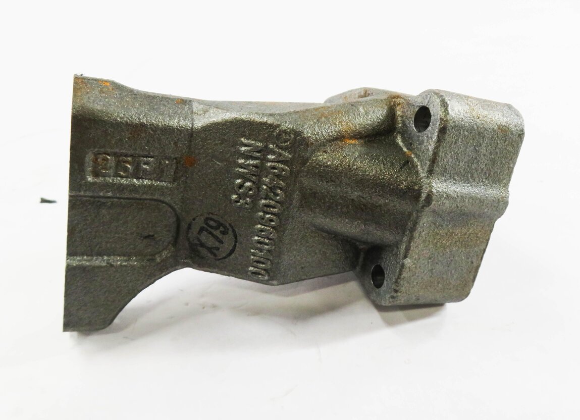 Thumbnail 2: 2012 MERCEDES E350 (W212) 3.0L OM642 DIESEL ENGINE - TURBOCHARGER PEDESTAL MOUNT