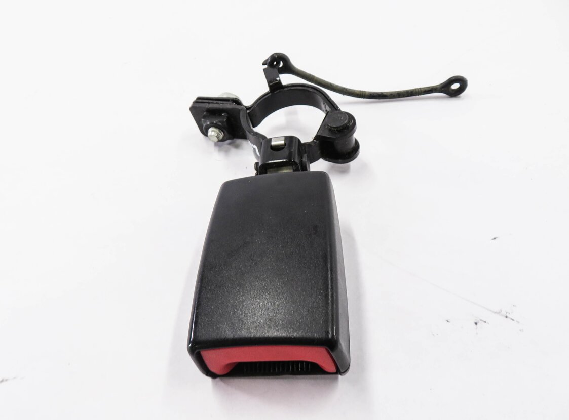 Thumbnail 2: 2010 RANGE ROVER SPORT (L320) REAR 2nd ROW SEAT - LEFT SEATBELT BUCKLE RECEIVER