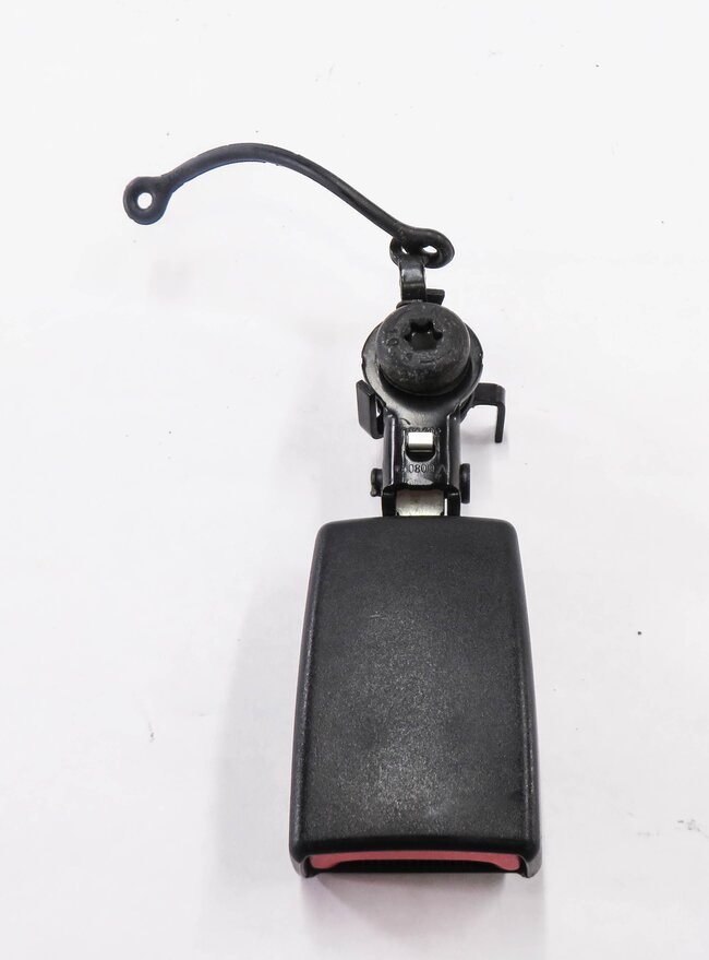 Thumbnail 2: 2010 RANGE ROVER SPORT (L320) REAR 2nd ROW SEAT CENTER SEATBELT BUCKLE RECEIVER