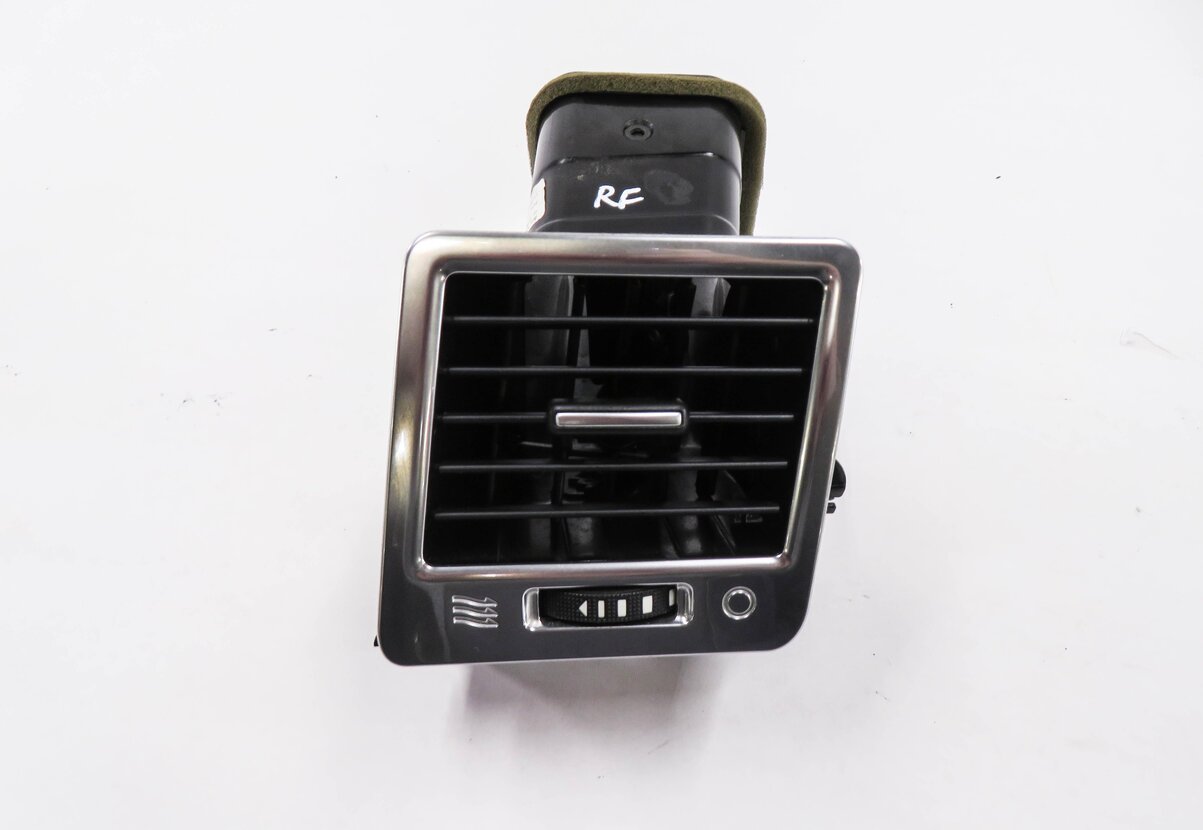 Thumbnail 2: 2010 RANGE ROVER SPORT (L320) RIGHT FRONT * OUTER DASH * HEATER A/C AIR VENT