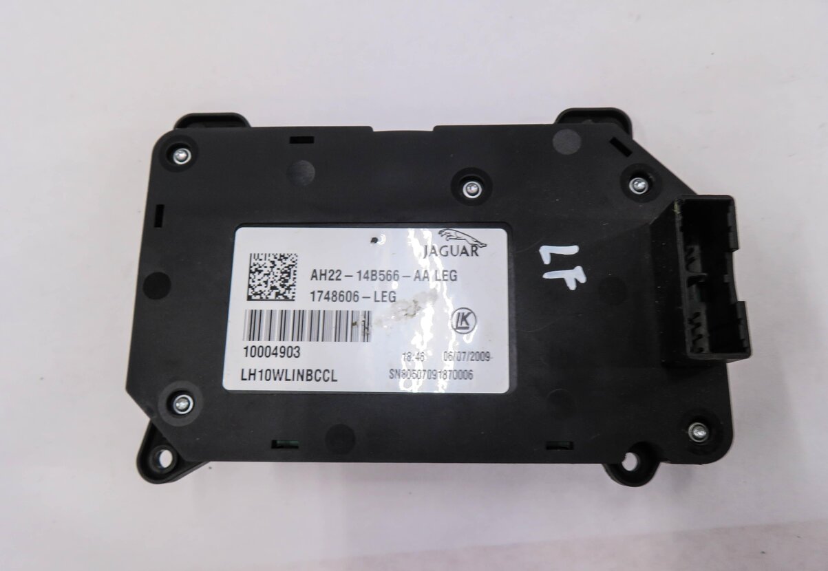 Thumbnail 6: 2010 RANGE ROVER SPORT (L320) LEFT FRONT DRIVER SEAT ADJUSTMENT SWITCH
