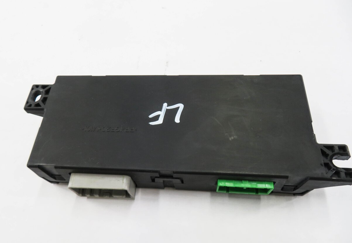 Thumbnail 5: 2010-2011 RANGE ROVER SPORT (L320) FRONT MEMORY SEAT CONTROL MODULE