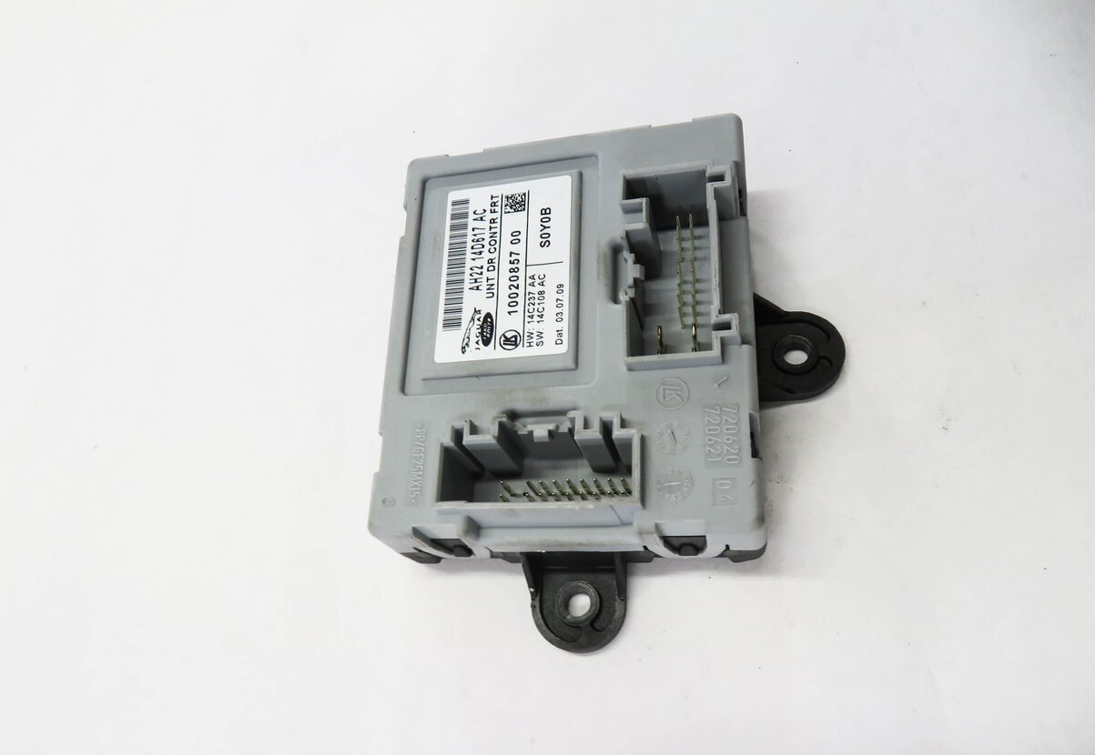 Thumbnail 3: 2010-2013 RANGE ROVER SPORT (L320) RIGHT FRONT PASSENGER DOOR CONTROL MODULE