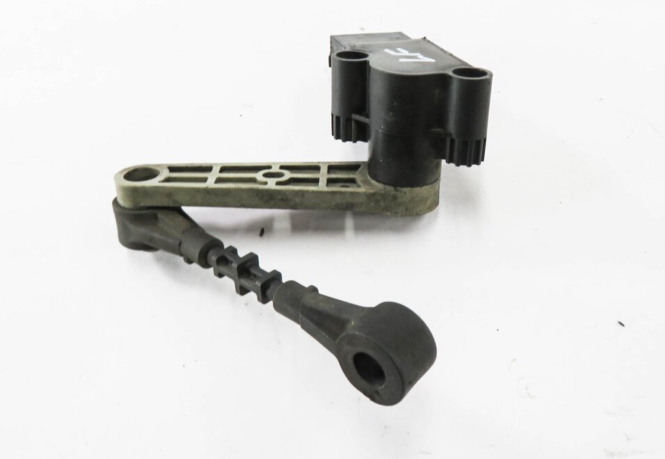 Thumbnail 4: 2010 RANGE ROVER SPORT (L320) LEFT FRONT DRIVER SUSPENSION HEIGHT LEVEL SENSOR