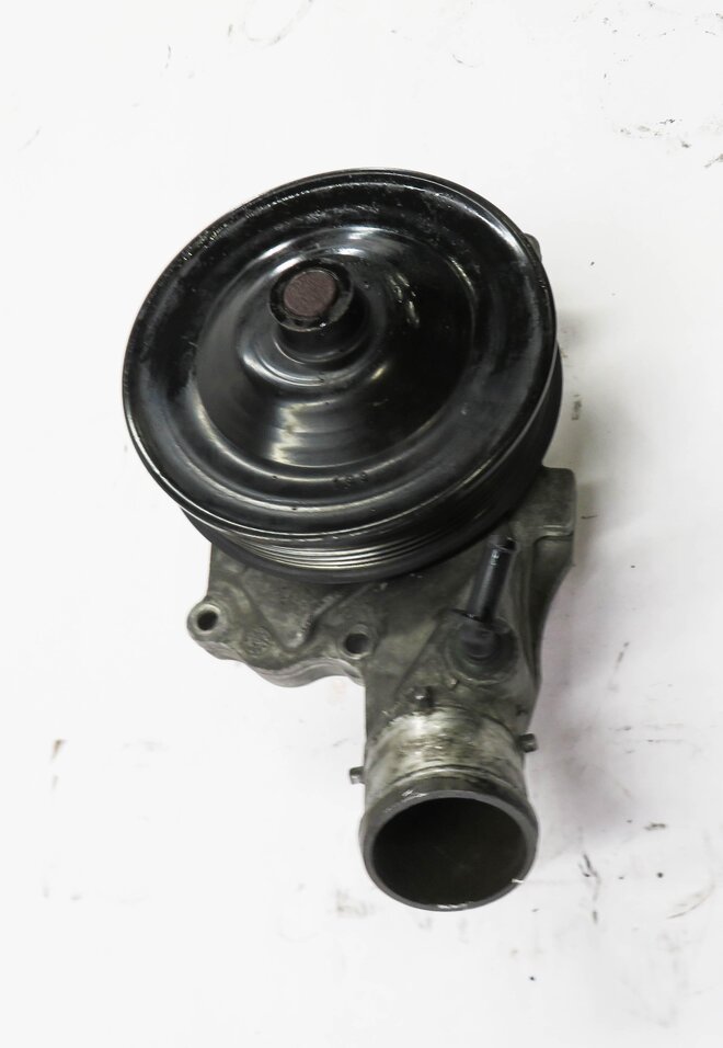 Thumbnail 3: 2010-2017 LR4 - RANGE ROVER SPORT (L320 L322 L494 L404) 3.0L / 5.0L - WATER PUMP
