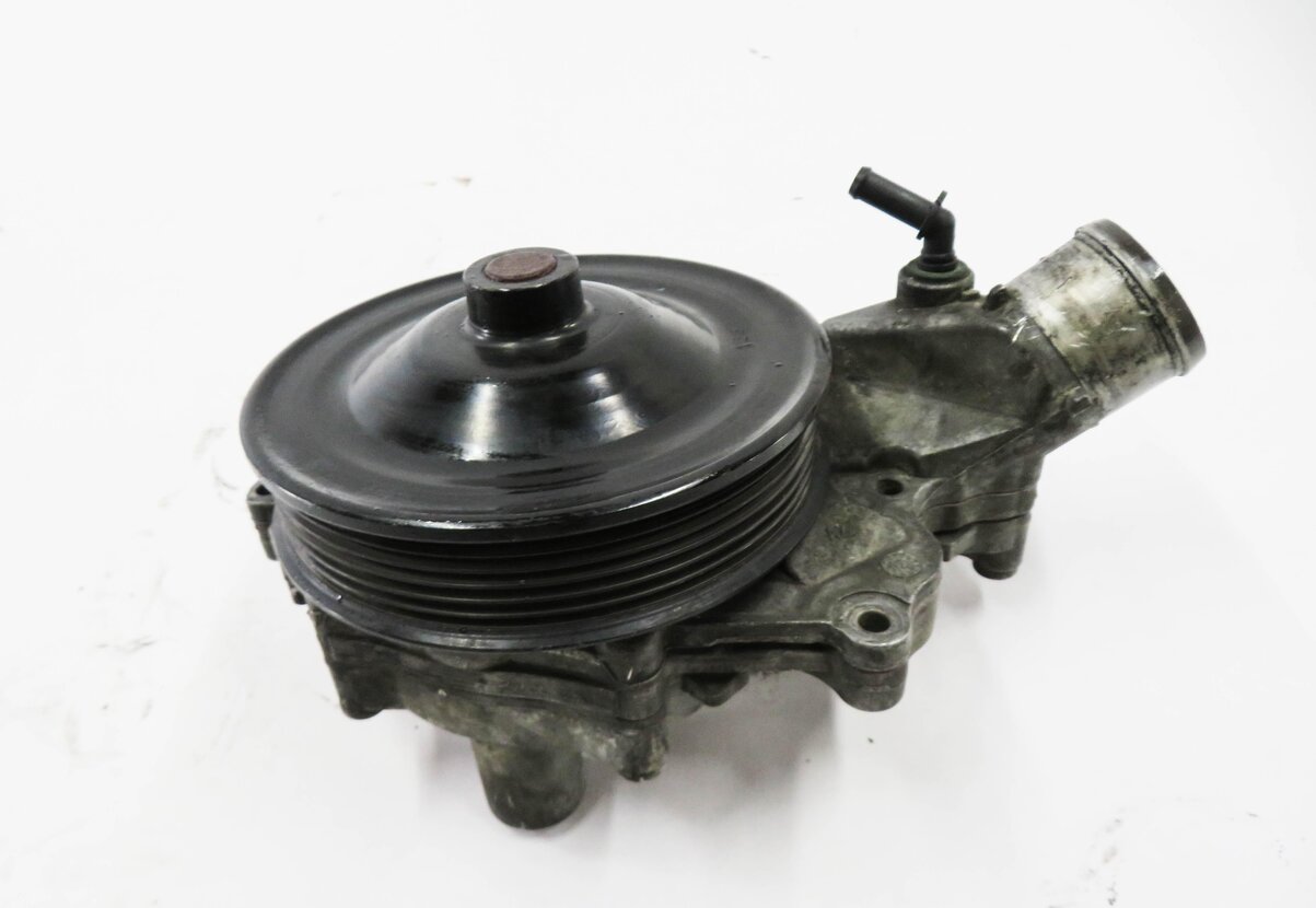 Thumbnail 5: 2010-2017 LR4 - RANGE ROVER SPORT (L320 L322 L494 L404) 3.0L / 5.0L - WATER PUMP