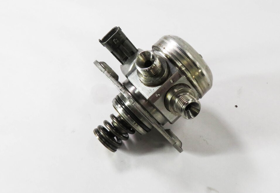 Thumbnail 3: 10-17 LR4 RANGE ROVER SPORT (L322 L320 L405 L494) 3.0L 5.0L MECHANICAL FUEL PUMP