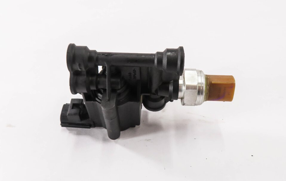 Thumbnail 7: 2010 RANGE ROVER SPORT (L320) AIR SUSPENSION VALVE BLOCK SET-3