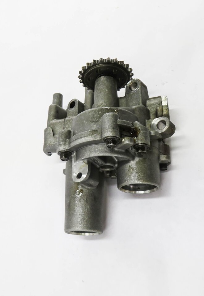 Thumbnail 3: 2010 RANGE ROVER SPORT (L320) 5.0L AJ133 V8 ENGINE - OIL PUMP