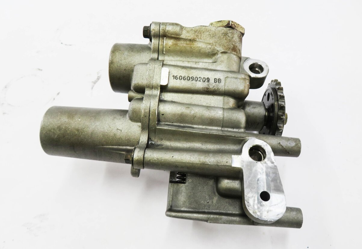 Thumbnail 6: 2010 RANGE ROVER SPORT (L320) 5.0L AJ133 V8 ENGINE - OIL PUMP