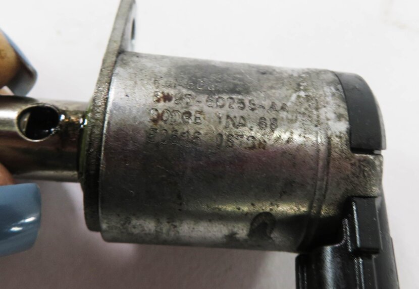 Thumbnail 7: 2010 RANGE ROVER SPORT (L320) 5.0L AJ133 V8 ENGINE - OIL PRESSURE SOLENOID