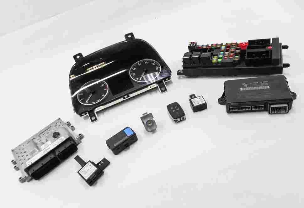 2010 RANGE ROVER SPORT (L320) 5.0L V8 ENGINE ECM BCM IMMOBILIZER MODULE KEY SET