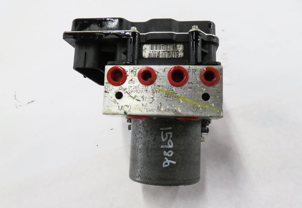 Thumbnail 6: 2010-2012 LAND ROVER LR4 RANGE ROVER SPORT (L320 L322) ABS BRAKE PUMP w/ MODULE