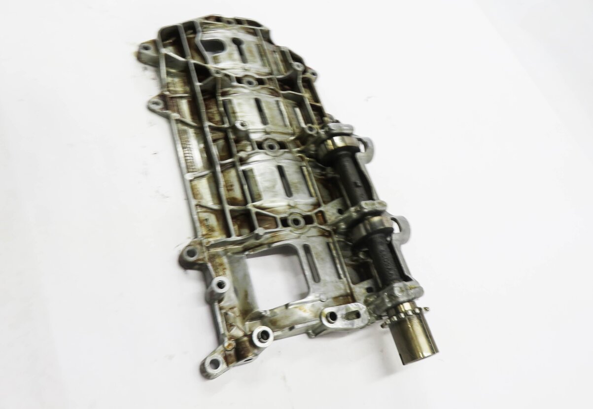 Thumbnail 4: 2010 RANGE ROVER SPORT (L320) 5.0L AJ133 V8 ENGINE - OIL PAN BAFFLE TRAY