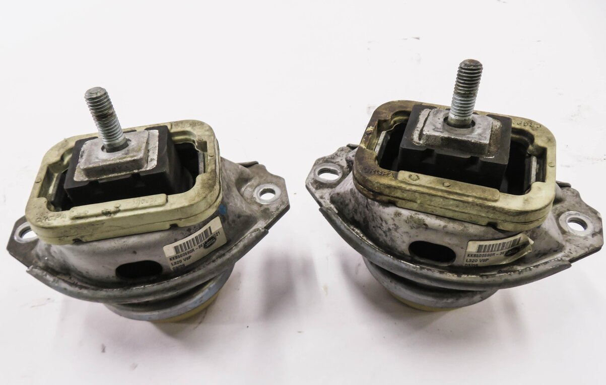 Thumbnail 6: 2010 RANGE ROVER SPORT (L320) 5.0L AJ133 V8 ENGINE LEFT & RIGHT MOTOR MOUNT SET