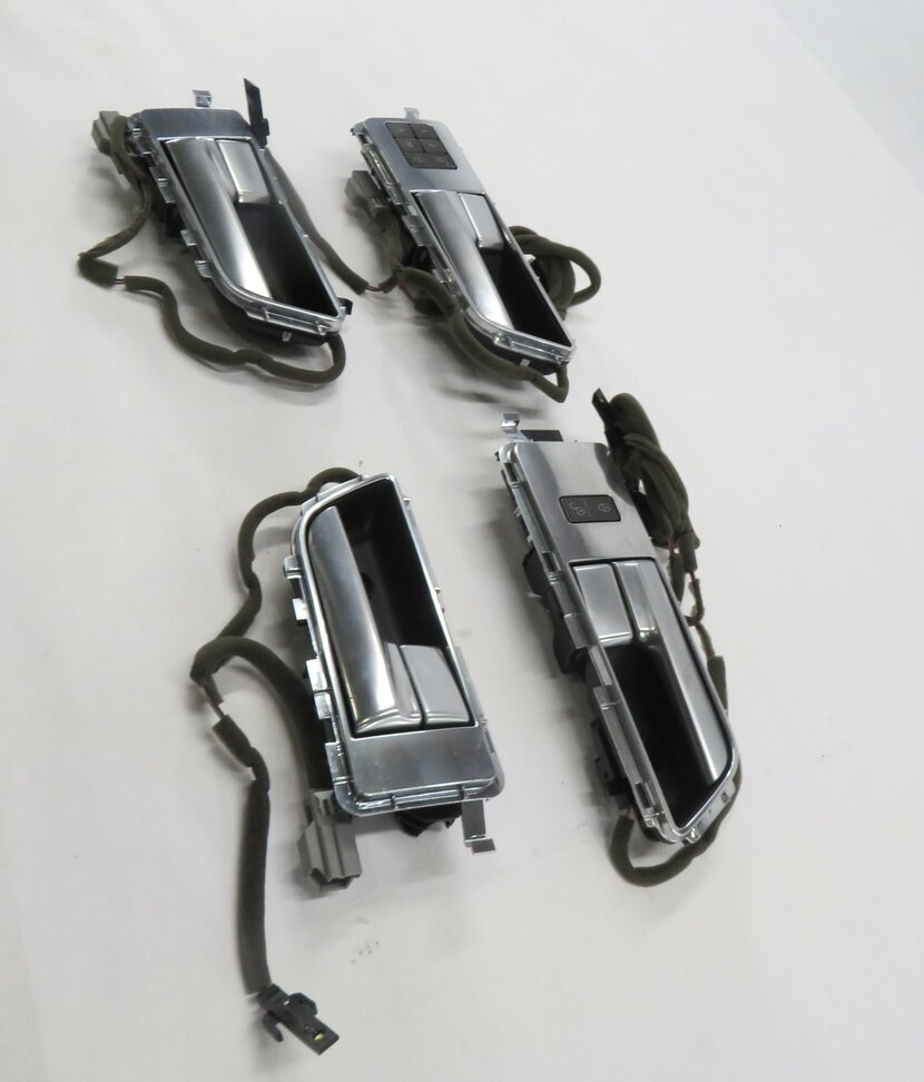 Thumbnail 4: 2010-2016 LAND ROVER LR4 - RANGE ROVER SPORT (L320) INTERIOR DOOR HANDLE SET-4