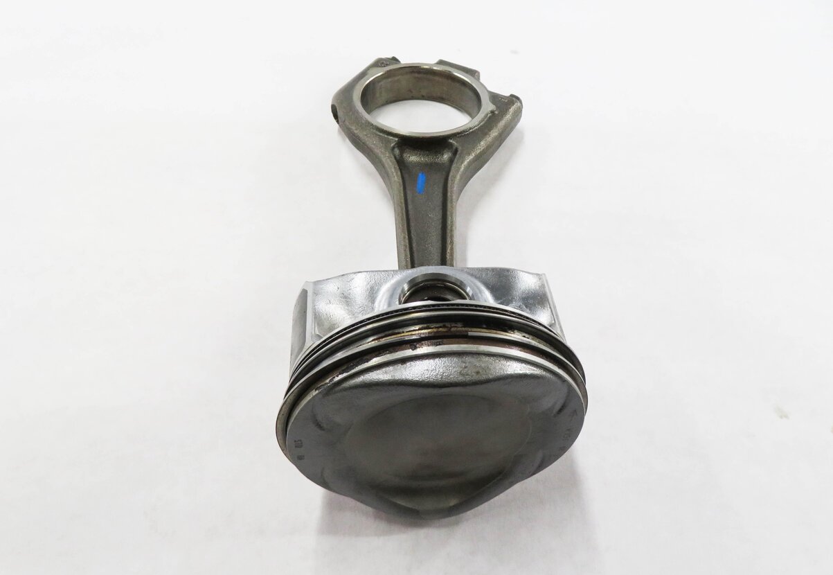 Thumbnail 4: 2010 RANGE ROVER SPORT (L320) 5.0L AJ133 V8 ENGINE - PISTON w/ CONNECTING ROD