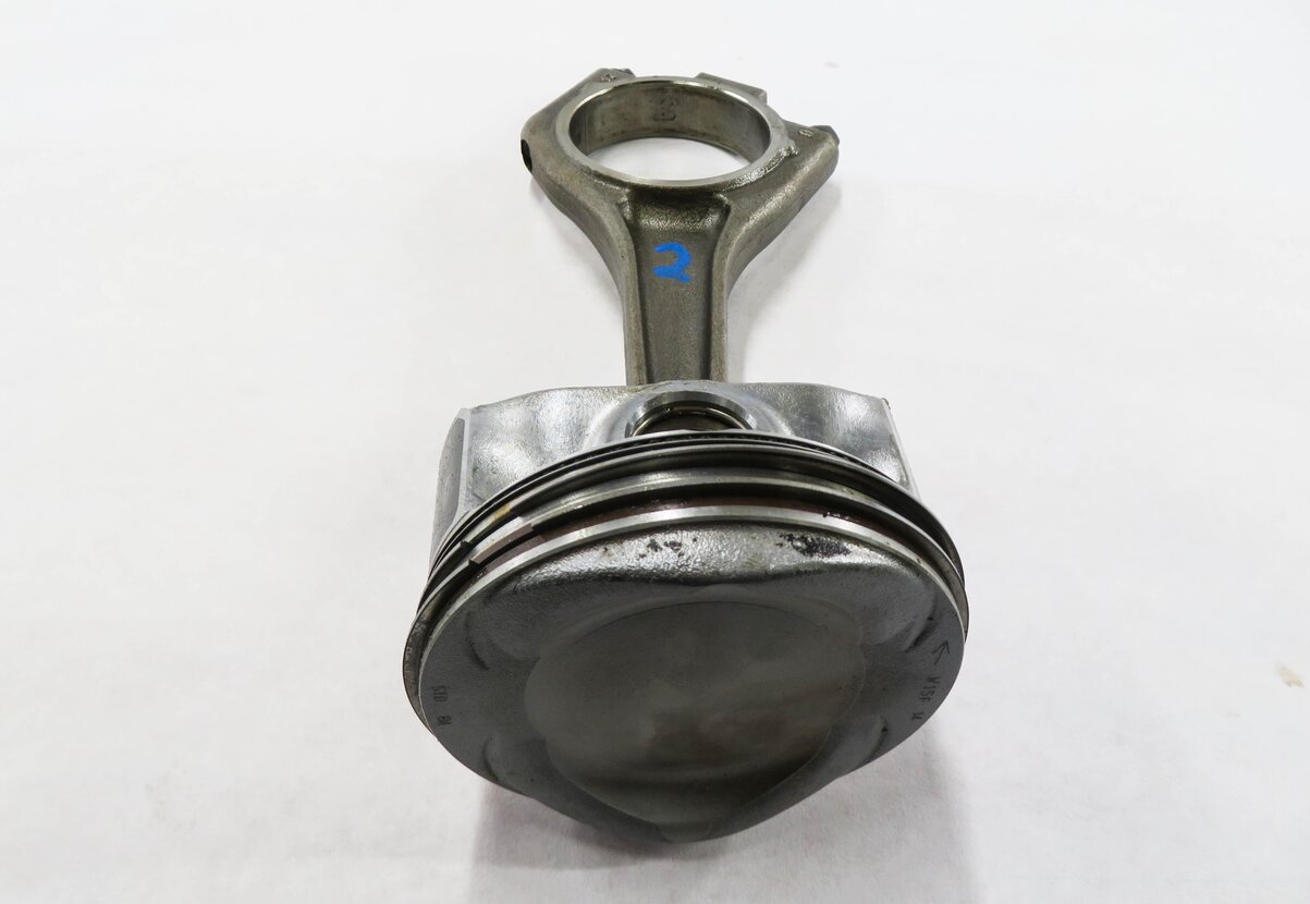 Thumbnail 4: 2010 RANGE ROVER SPORT (L320) 5.0L AJ133 V8 ENGINE - PISTON w/ CONNECTING ROD