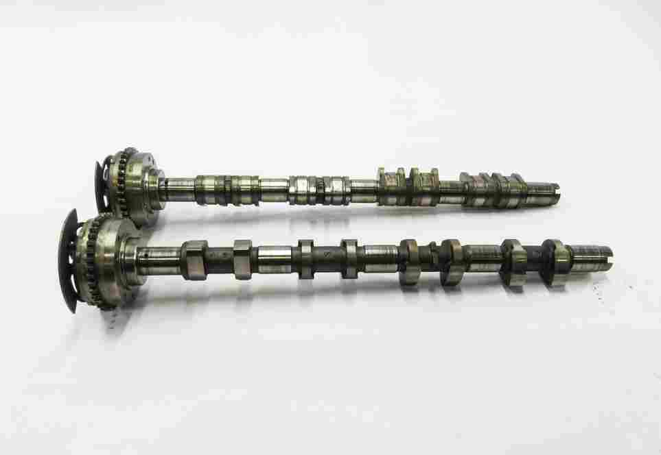 Thumbnail 2: 10-13 LR4 RANGE ROVER SPORT (L320 L322) 5.0L LEFT INTAKE & EXHAUST CAMSHAFT SET