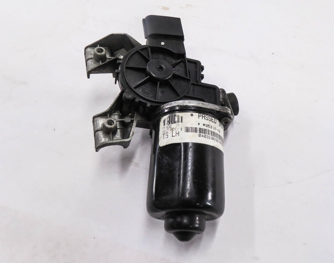 Thumbnail 2: 05-16 LAND ROVER LR3 LR4 - RANGE ROVER SPORT (L320) FRONT WINDSHIELD WIPER MOTOR