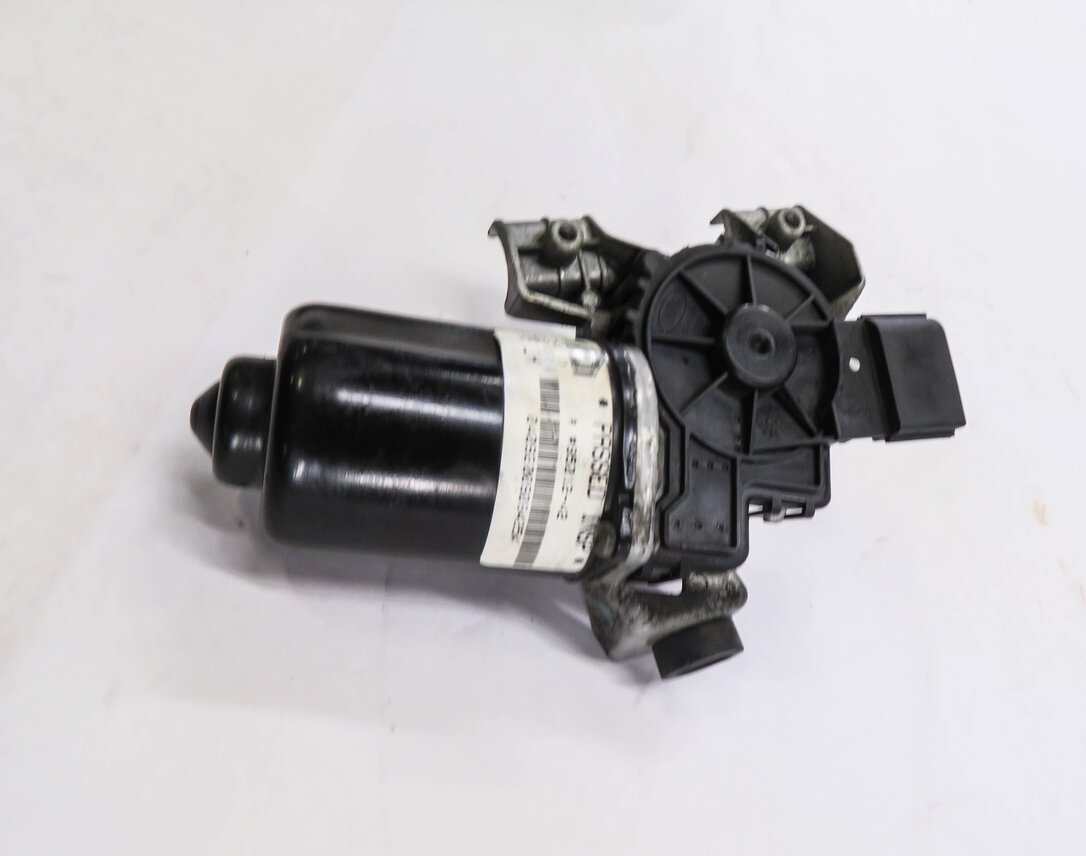 Thumbnail 4: 05-16 LAND ROVER LR3 LR4 - RANGE ROVER SPORT (L320) FRONT WINDSHIELD WIPER MOTOR