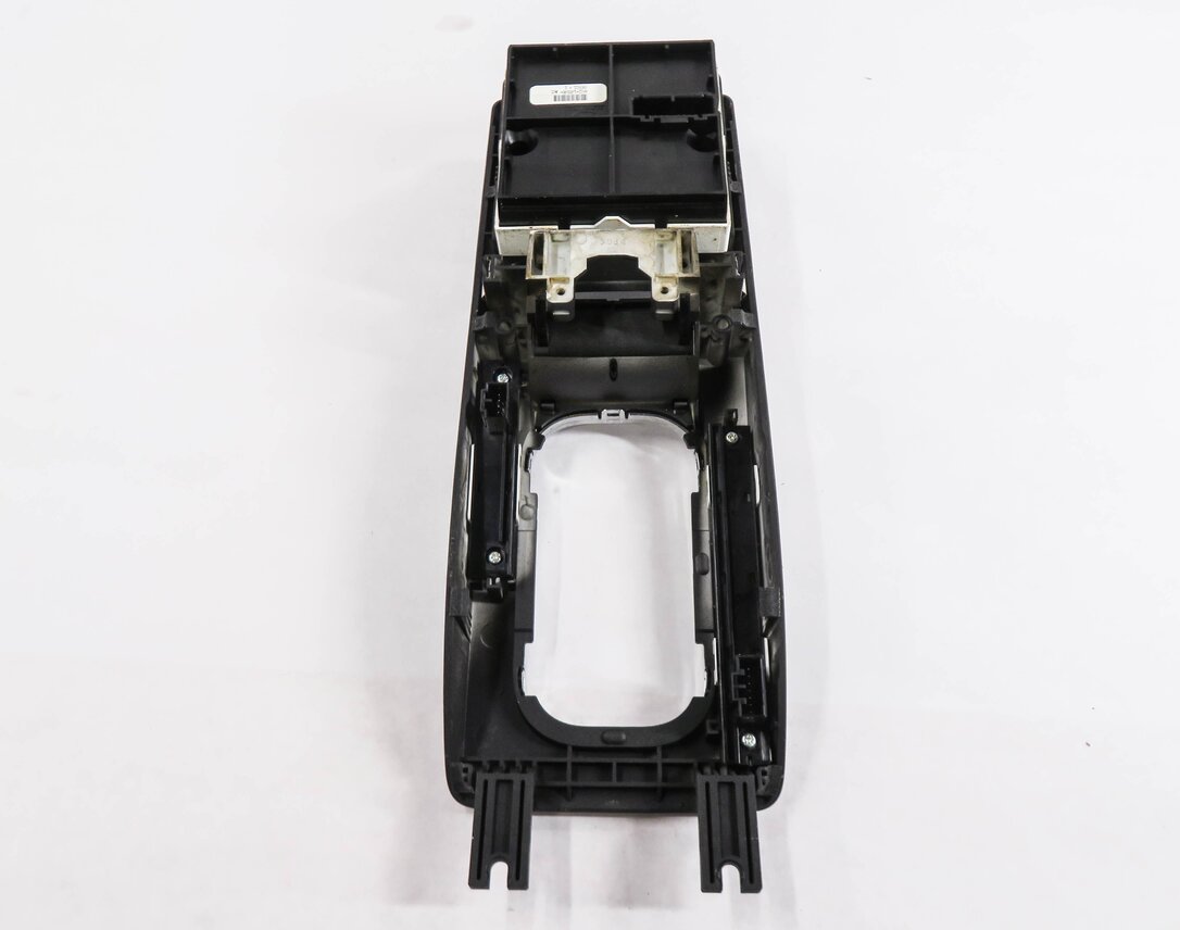 Thumbnail 8: 2010 RANGE ROVER SPORT (L320) RIDE HEIGHT TERRAIN CONTROL SWITCH BUTTON w/ TRIM
