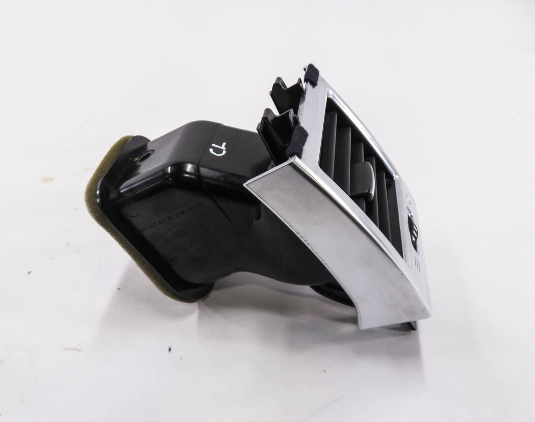 Thumbnail 4: 2010 RANGE ROVER SPORT (L320) LEFT FRONT * CENTER DASH * HEATER A/C AIR VENT
