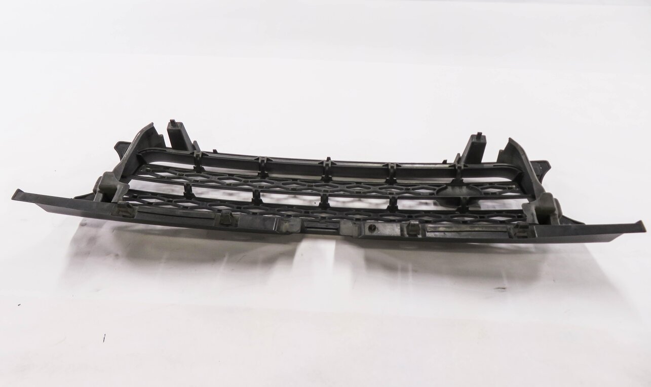 Thumbnail 6: 2010-2011 RANGE ROVER SPORT (L320) FRONT UPPER HOOD AIR VENT GRILLE TRIM