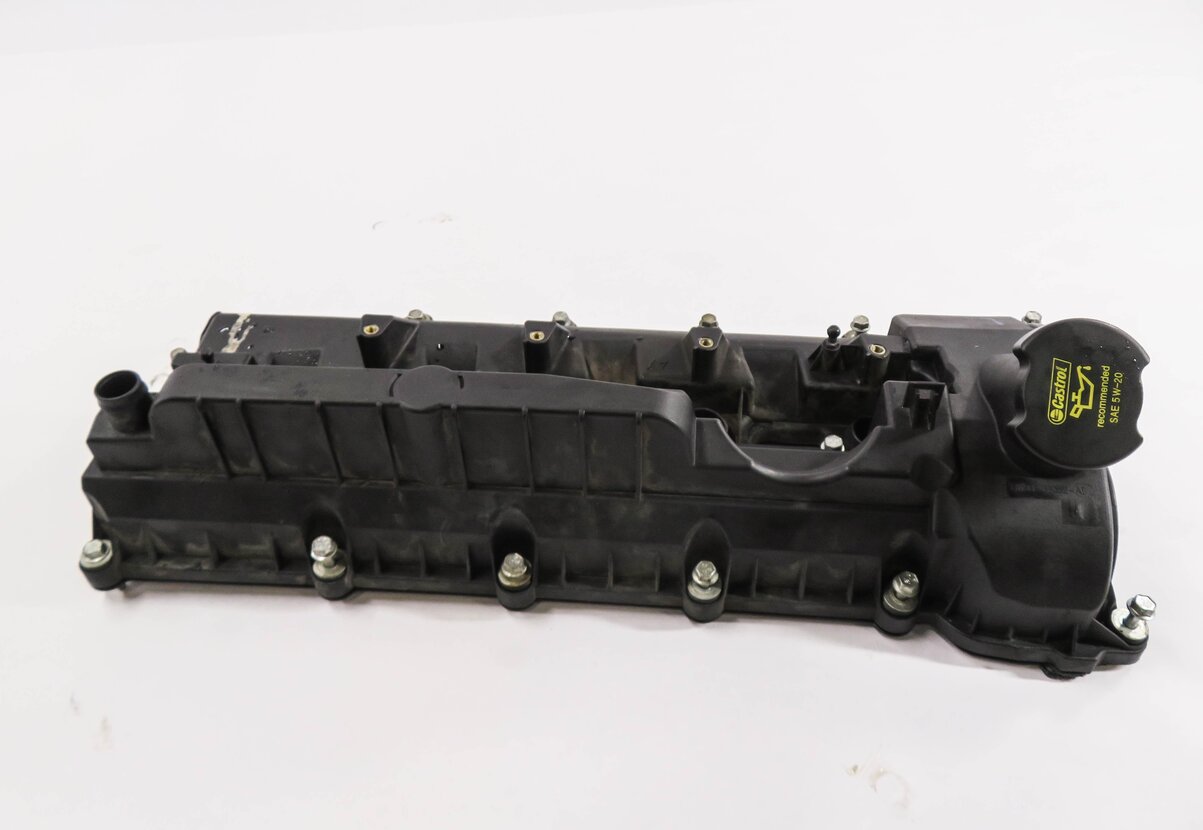 Thumbnail 5: 10-18 RANGE ROVER SPORT (L320 L322 L494 L405) 5.0L V8 - LEFT ENGINE VALVE COVER