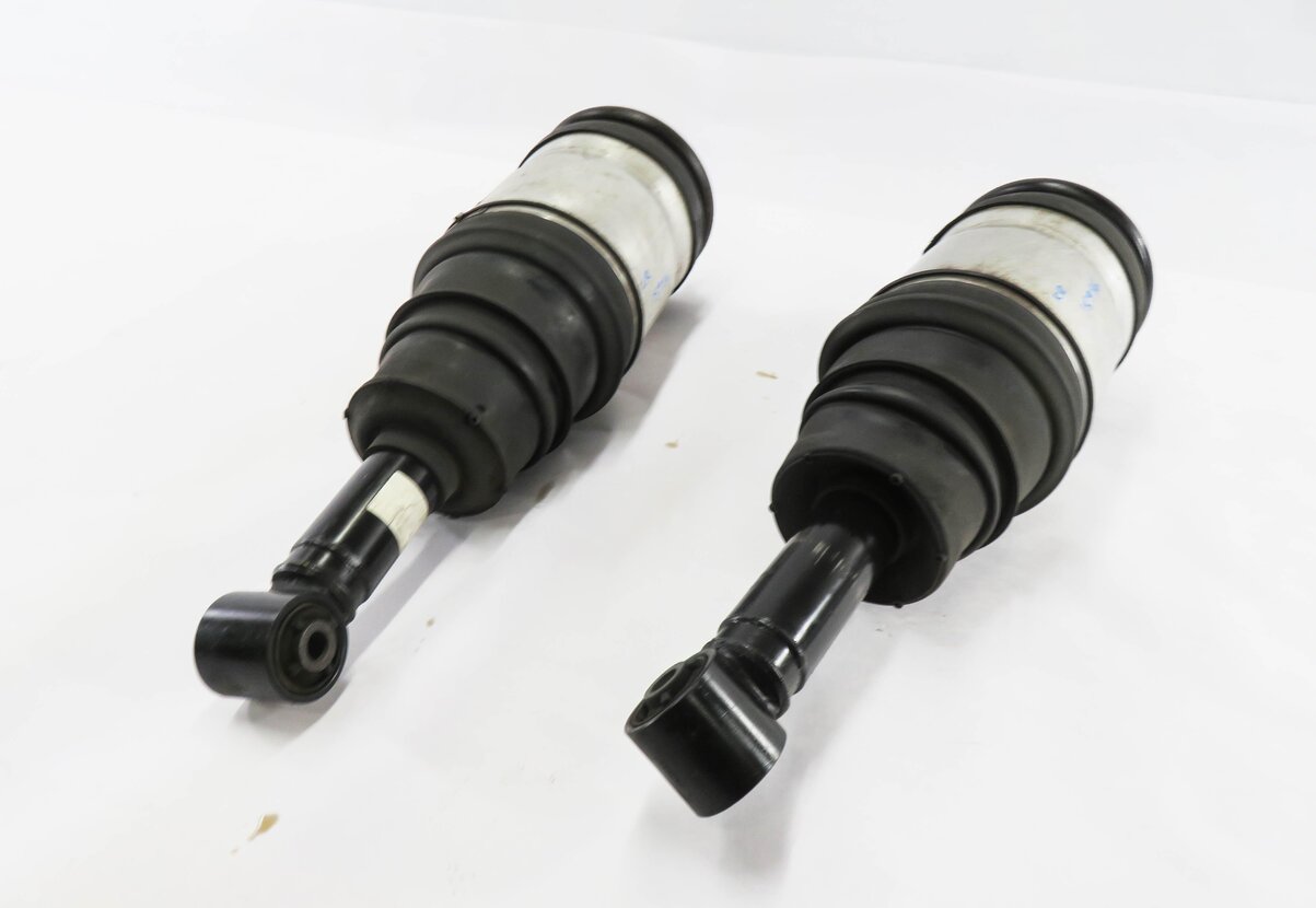 Thumbnail 1: 2010-2013 RANGE ROVER SPORT (L320) REAR AIR SUSPENSION SHOCK STRUT SET-2