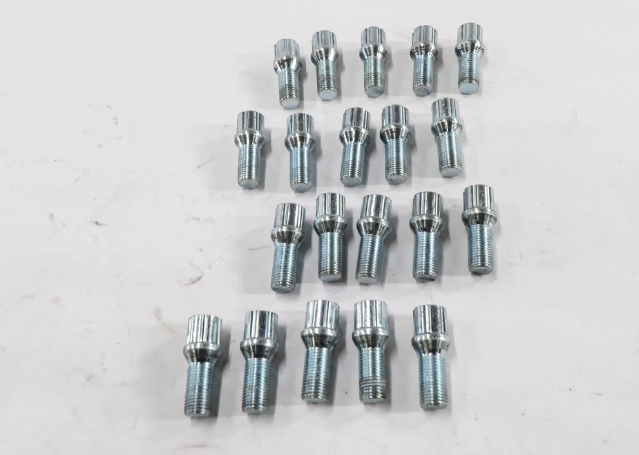 Thumbnail 2: 2013 MERCEDES E350 (W212) LUG NUT WHEEL BOLT SET-20